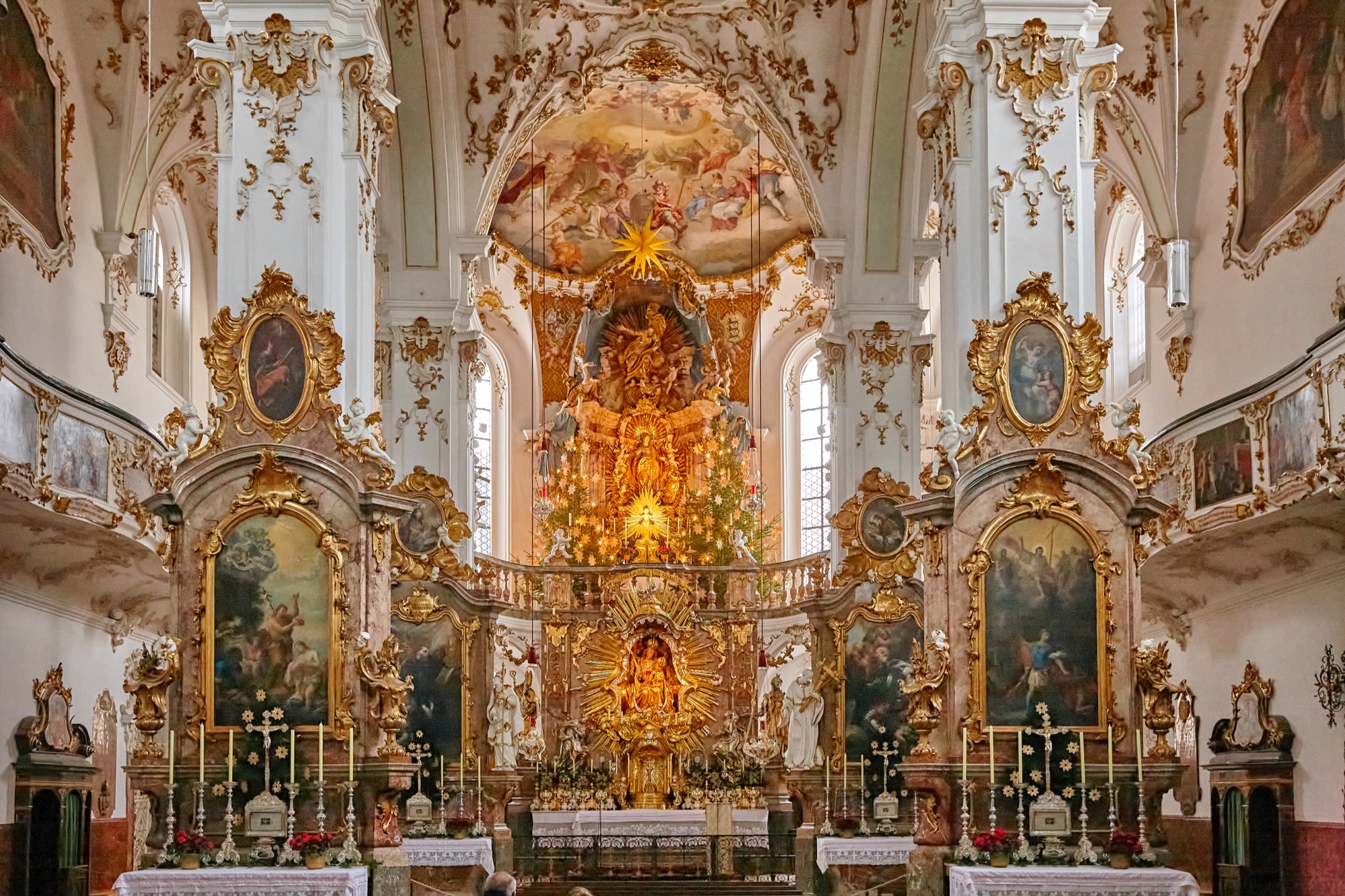 Benediktinerkloster Andechs, Altar der Kirche